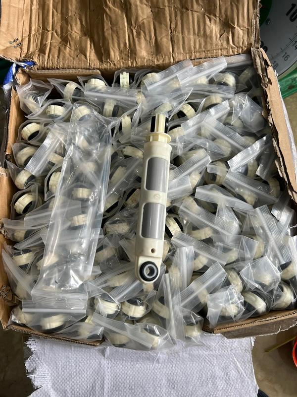 Tay nhún thụt giảm xóc máy giặt Electrolux 21cm - Chân chống sóc Elec