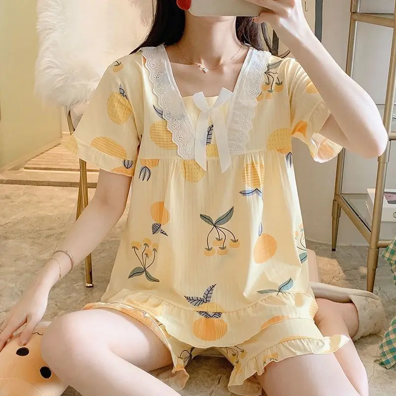 Bộ Đồ Ngủ Nữ, Phong Cách Hàn Quốc, Phong Cách Công Chúa Ngọt Ngào, Bộ Đồ Hai Mảnh Dễ Thương, Có Thể Mặc Ngoài Trời, Thích Hợp Mặc Nhà Mùa Hè, Áo ngắn Tay Và Quần Đùi, Cho Nữ Top