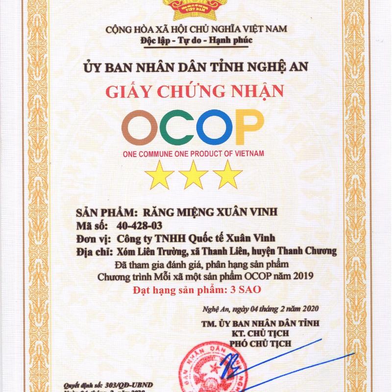 Răng Miệng Xuân Vinh. dạng nước, nguồn gốc thảo dược, dễ dử dụng, chai có dung tích 200ml, nước màu nâu đen 2