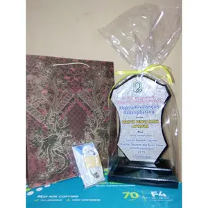 Plakat Kayu + Packing Paperbag Murah Berkualitas