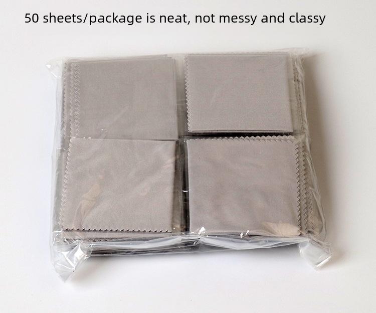 Product Introduction of Vải lau kính, được đóng gói riêng, màu xám, làm bằng Microfiber, có logo tùy chọn, thích hợp để làm sạch ống kính, cũng có thể được sử dụng làm vải lau đồng Đồng Hồ 3