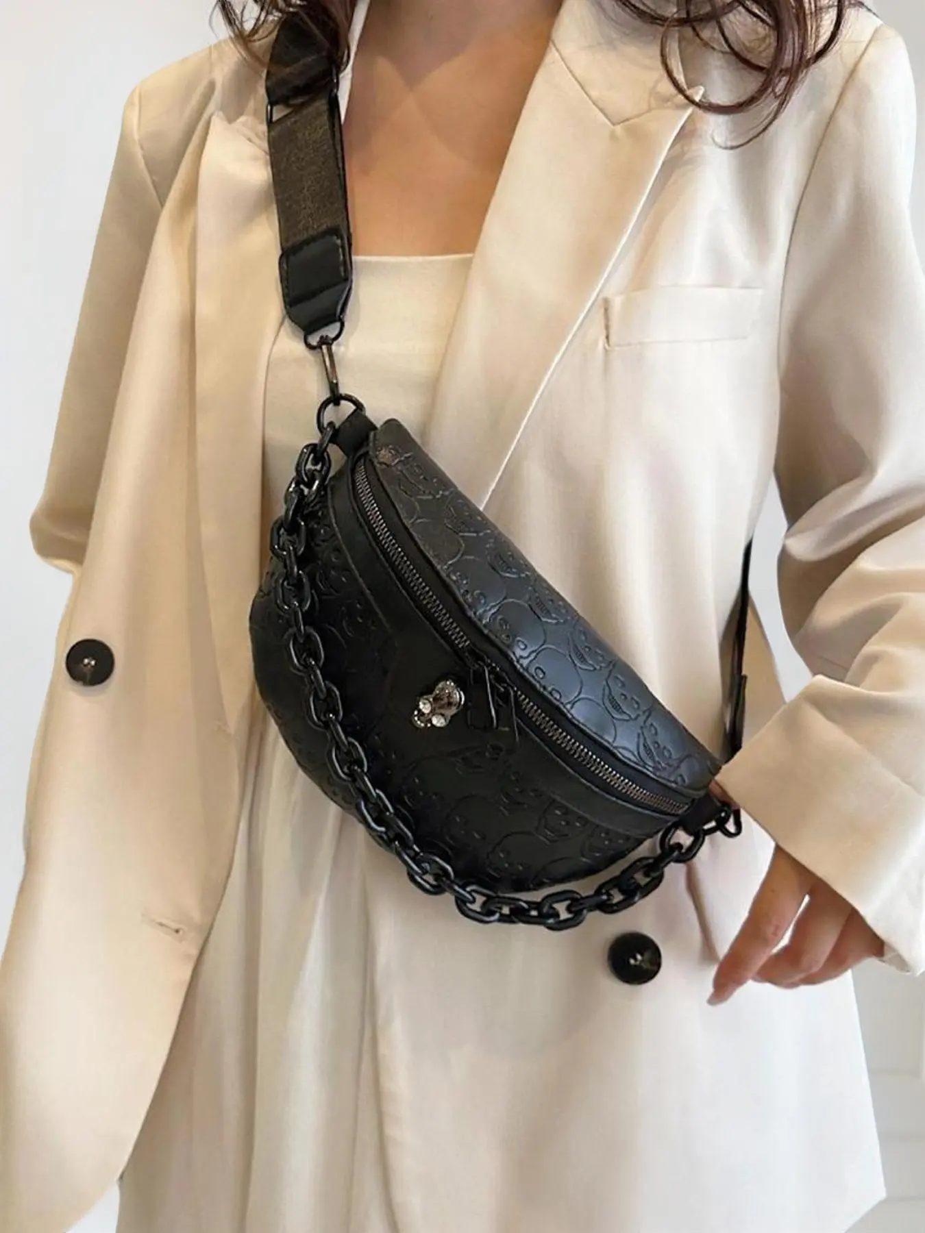 Women's Fashionable Casual Chain Decor Fanny Pack, Trendy Large Capacity Chest Bag, Punk Gothic Bum Bag for Daily Used