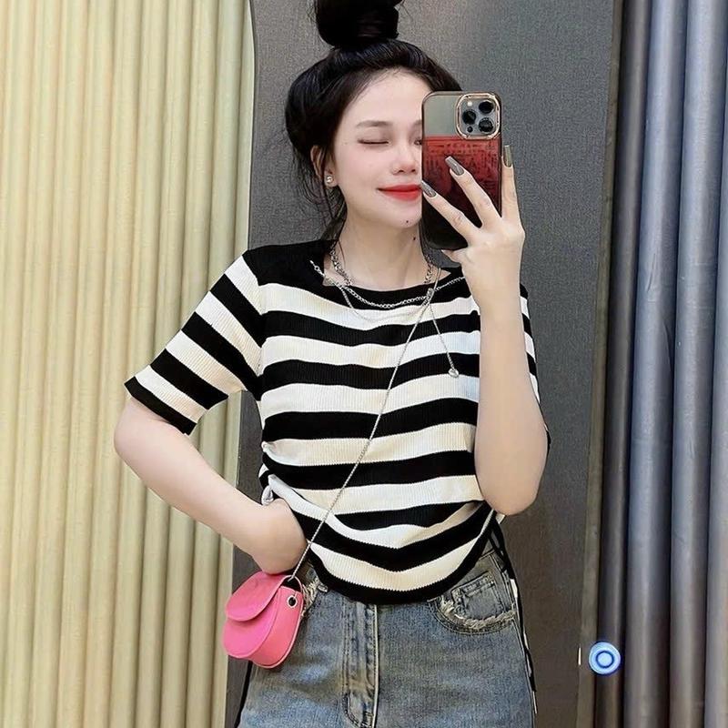 Áo cổ tròn sọc có rút eo 2 bên hông Ôm gọn Kẻ sọc (LUNA STORE) Top Nữ 2
