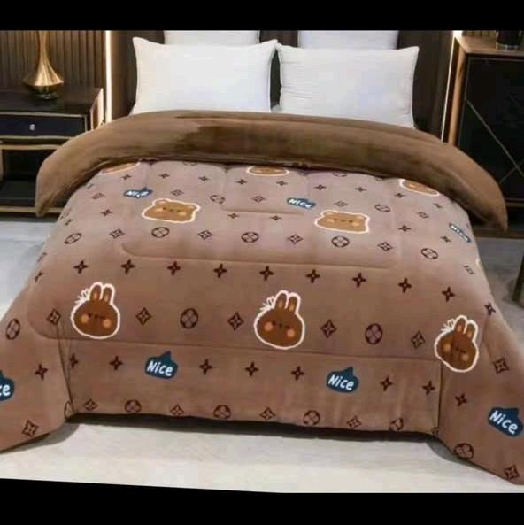 Chăn lông thỏ yuki Cao Cấp,Chăn Siêu Mềm Nhẹ Cho Mùa Đông, Làm Ấm Nhanh Giữ Nhiệt Tốt Kích Thước chan long