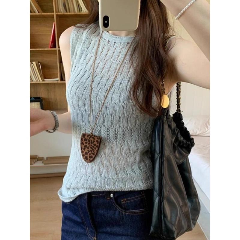 Áo Vest Dệt Kim, Siêu Ưa Nhìn, Thiết Kế Khoét Lỗ Một Chút Trong Suốt, Cổ Tròn, Dành Cho Nữ, Thích Hợp Cho Mùa Hè Năm 2025, Với Thiết Kế Bất Đối Xứng Dáng Ôm, Áo Ngắn Gợi Cảm áo  dây  kiểu  bigsize áo  kiểu  2  dây  bigsize áo  ba  lỗ  nữ  có  mút 1