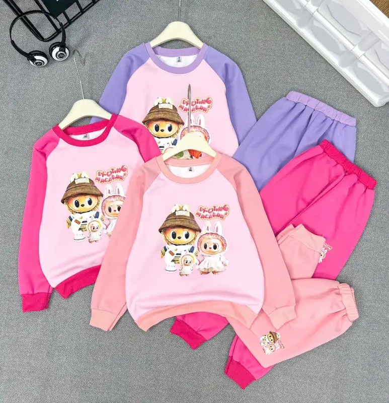 (22-40kg)-Bộ Nỉ 2 Da Bé Gái Đông Xuân In Hình Labubu Mềm Mại Dày Dặn Ấm Áp đồ set thu sét quần áo mùa nữ 0