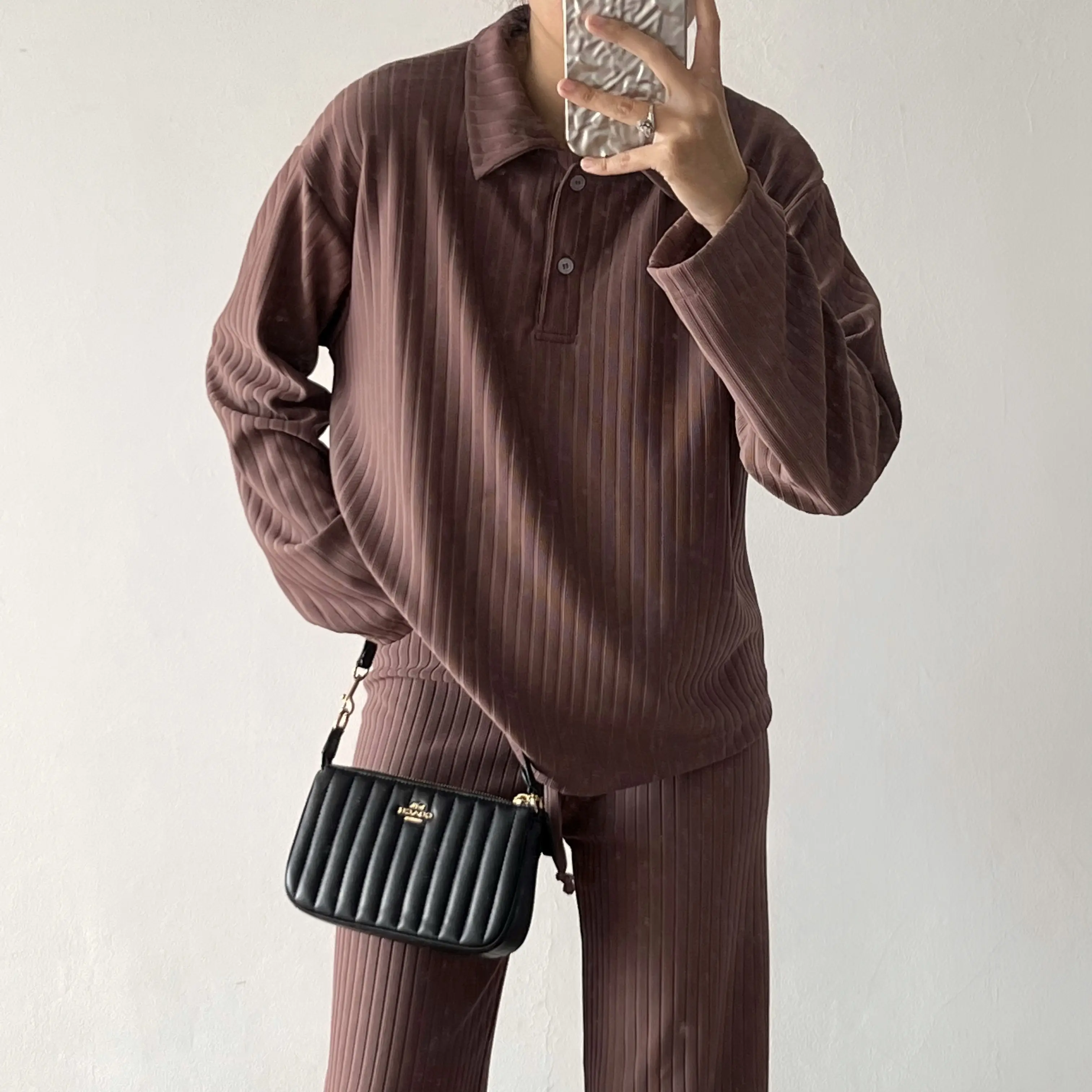 PUFF IT UP — Hornet Top - Sweater Top - Polo Knit Top