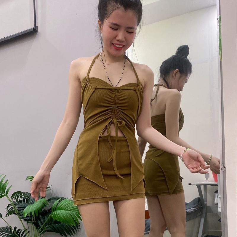 Sét bộ áo đuôi tôm chân váy ôm ( có quần trong ) dáng ôm body kiểu sexy bigsize 38kg _ 58kg ( có síze s và m )