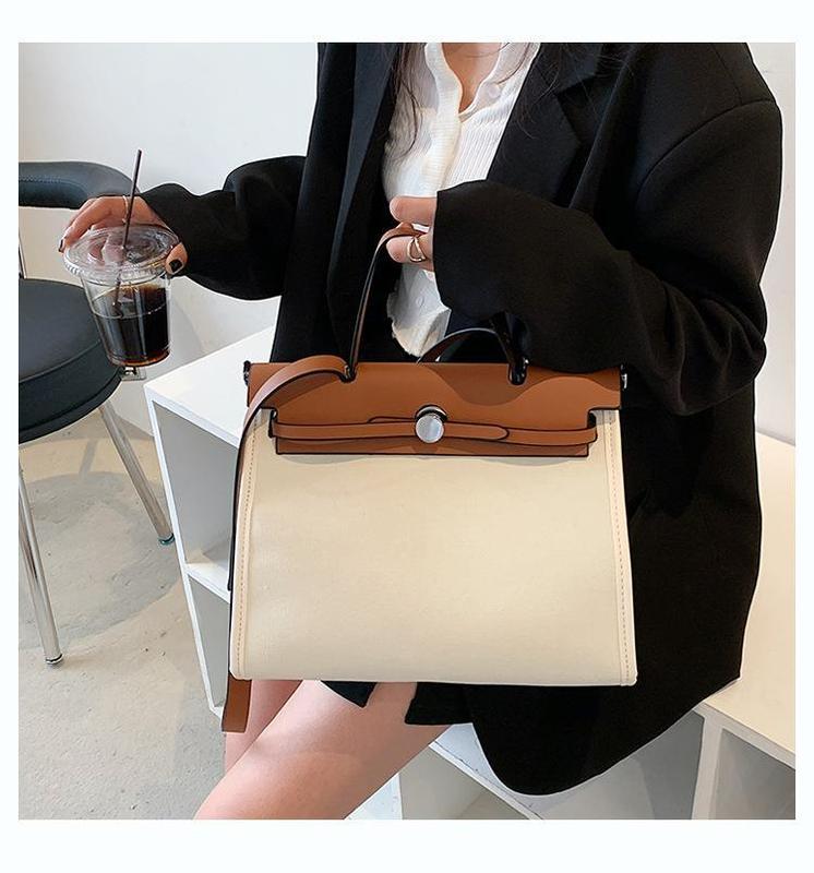 Product Introduction of Summer Women's Shoulder Bag Women's Bag Cross-Border Pu Niche Black High-Grade Tote Bag Messenger Bag Popular Bag 26