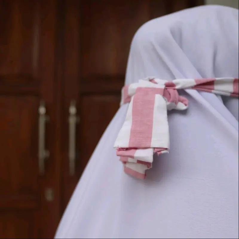 Mukena Santri Putih / Alat Shalat Santri Model Piramid 5