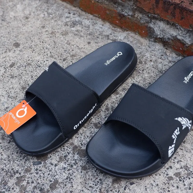 Sandal slop ortuseight putih Shoes Pria 4