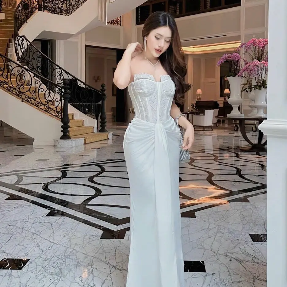 ￼[HOẢ TỐC] Đầm tiệc cúp ren phối lụa xoắn tà dài sang trọng quyến rũ đi đám cưới, tiệc tùng.