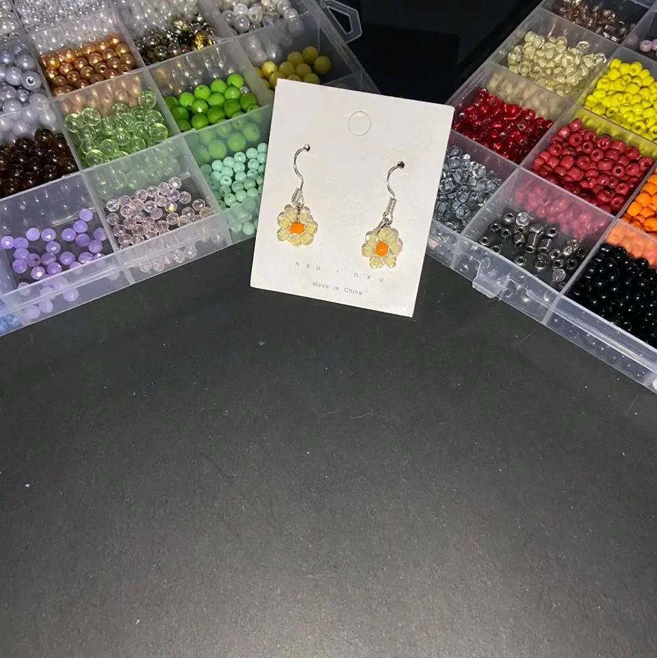 anting bunga