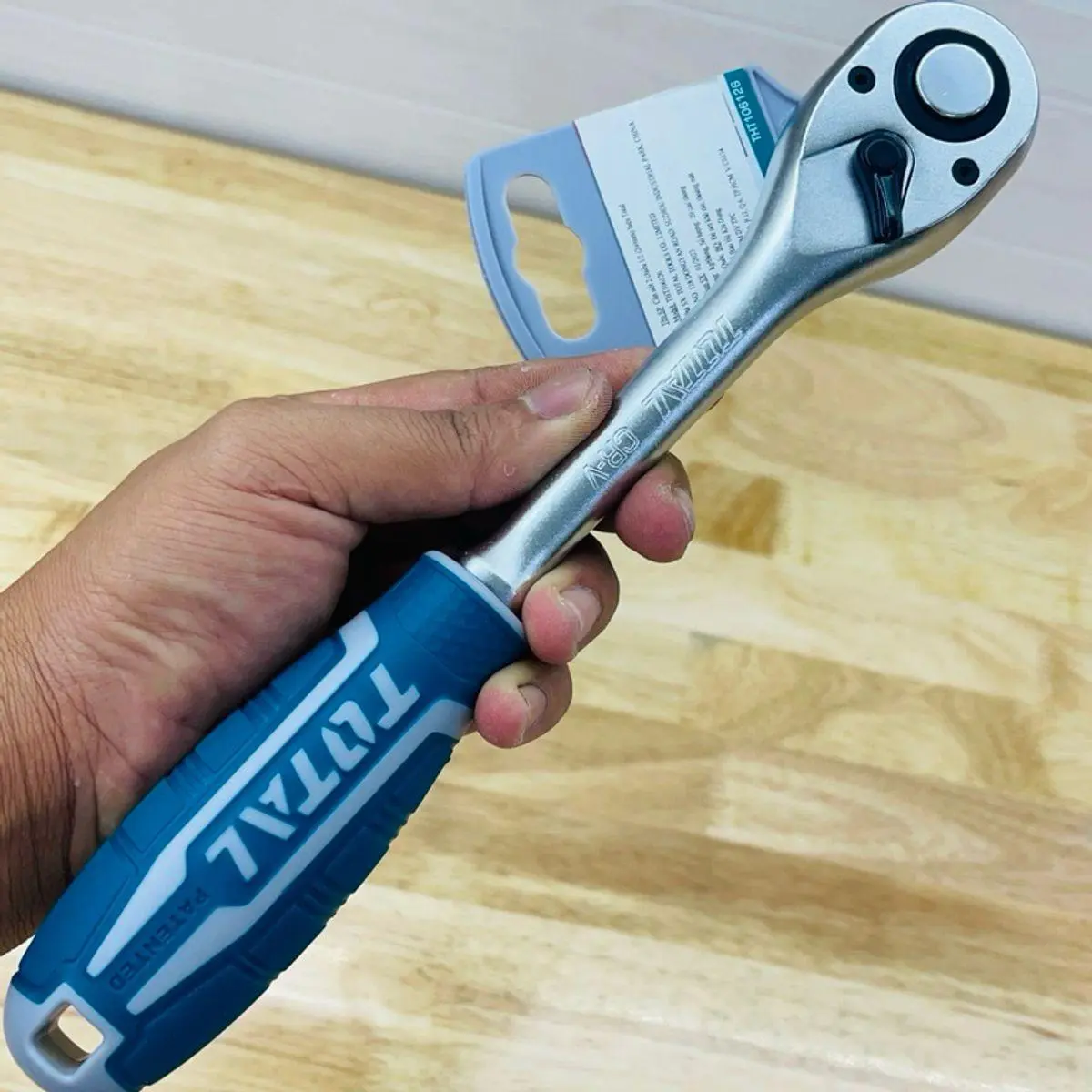 Cần siết 2 chiều Total 1/2'' 1/4'' 3/8'' THT106126 THT106146 THT106386, Cờ lê lực thép mạ , tay cầm bọc nhựa dẻo