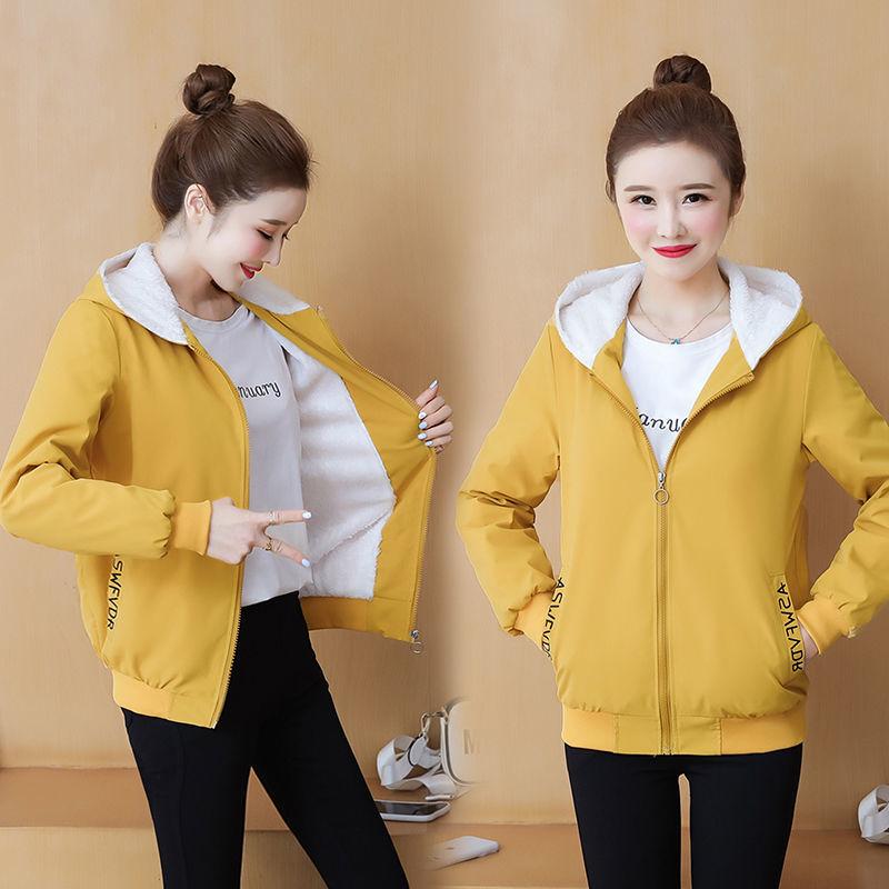 Product Introduction of Áo Khoác Có Mũ Trùm Đầu, Lót Lông Cừu, Dày Dặn, Hàng Mới Về Thu Đông 2020, Áo Khoác Ấm, Dành Cho Nữ, Phong Cách Hàn Quốc, Dáng Rộng Vừa Vặn, Dễ Phối Đồ, Thích Hợp Cho Thể Thao Và Thời Trang 1
