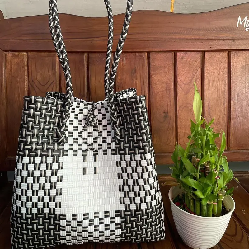 Majid Tas Handmade Tas Wanita Anyaman Jali Tas Pasar Elegan Muat Beras 5kg karakter plastik tote Tote 0