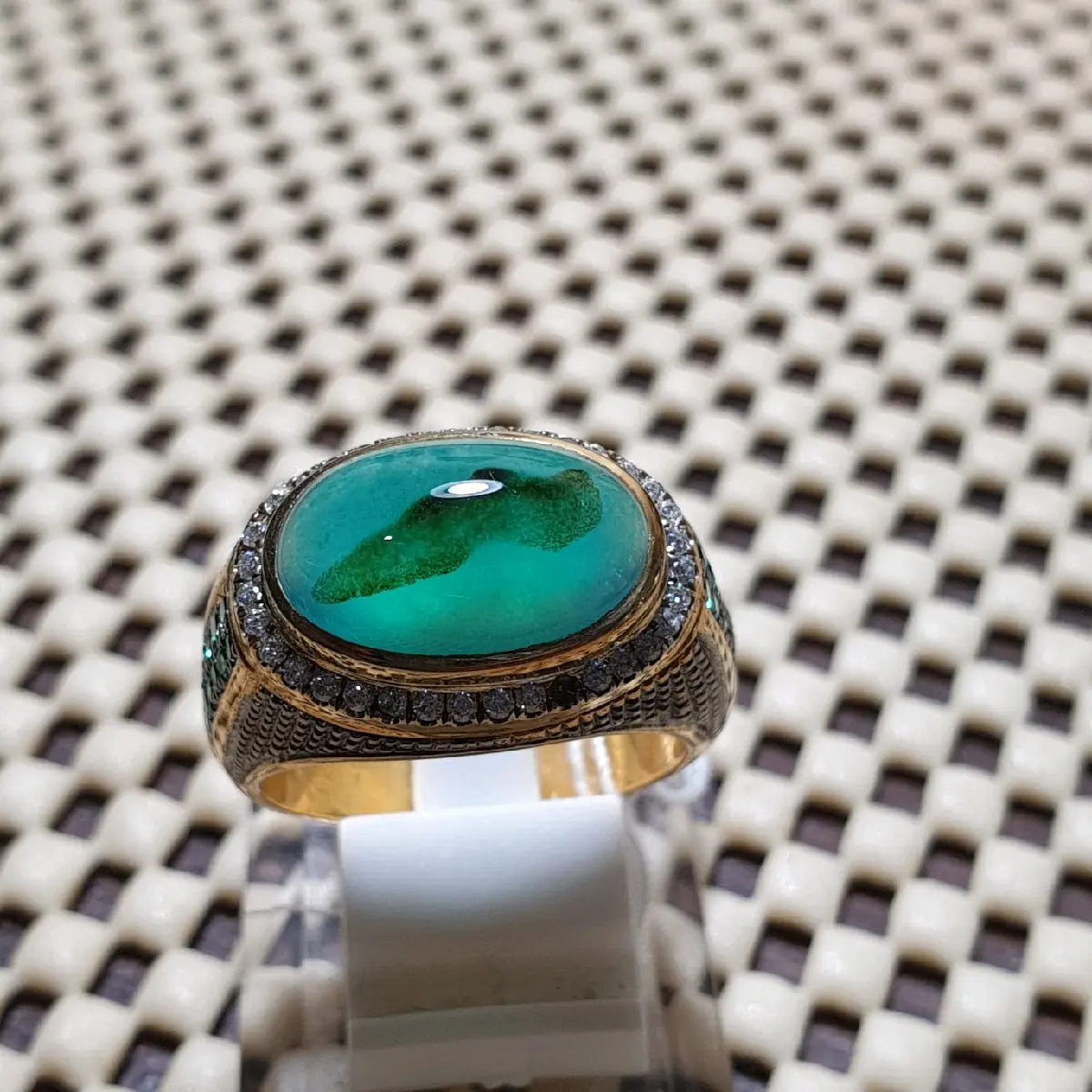 BATU BACAN MOTIP Laki-laki