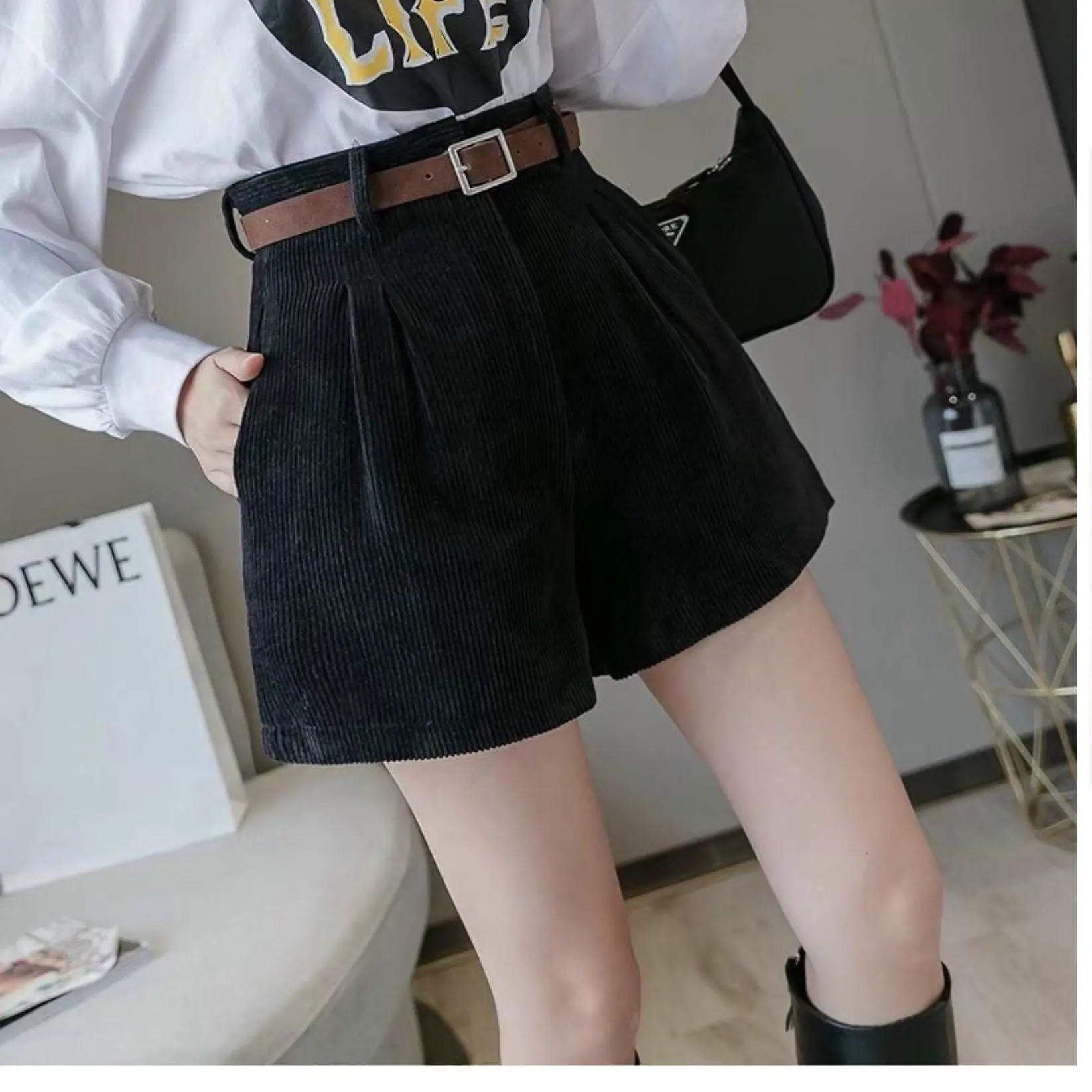 Quần Short Nữ Chất Nhung Tăm Lưng Cao Tôn Dáng Chân Dài, 2 màu đen - nâu Váy chữ A