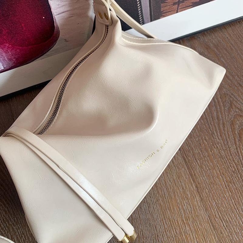 Product Introduction of Túi Tote Luật Hiện Đại Cho Nữ, Túi Đi Lại Chất Lượng Cao Mới, Thiết Kế Đặc Biệt, Túi Đưa Thư Đeo Vai Mềm 10