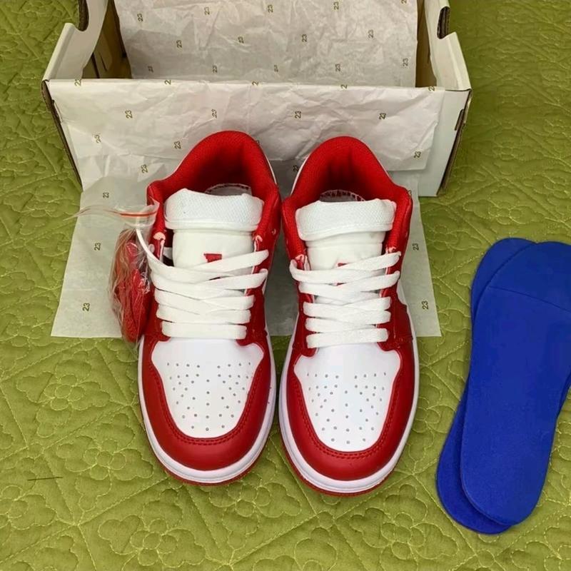 [Fullbox] Giày Thể Thao Sneaker J1 Low Đỏ Nam Nữ  Đủ Size 36-44 Sport  sneaker Tập Thể Dục giày cổ thấp Đế Bằng