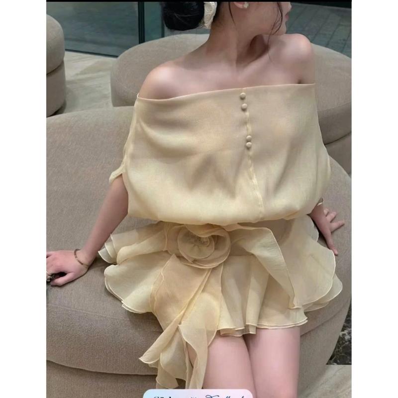 [Kèm Quần] Đầm Tơ Bigsize Trễ Vai Hở Lưng Váy Tơ Liền Trễ Vai Cúc Bọc Có Hoa Nữ Women Dress Set Váy Thường Mặc Kem phồng lọ lem xinh tùng ngắn hở nhẹ nhàng sau Voi Voan bồng sang chảnh set váy hồng