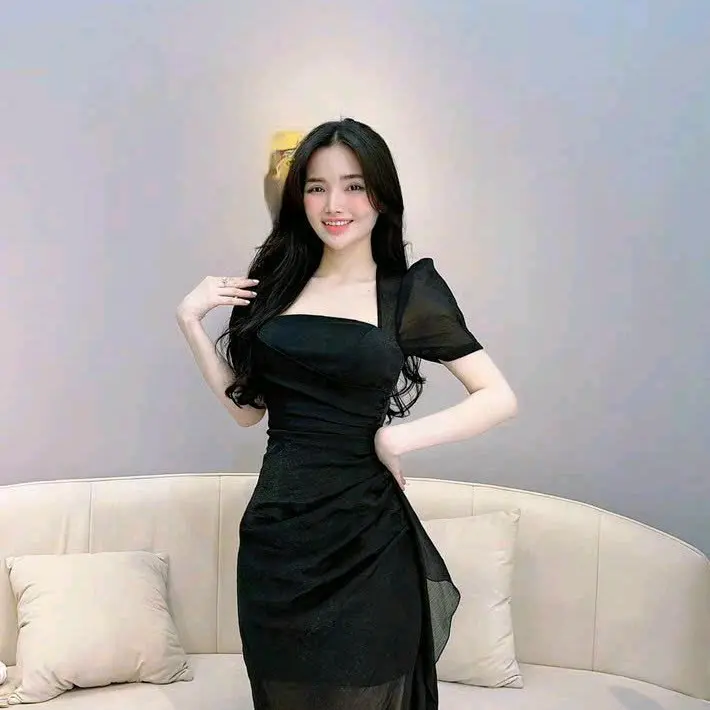 Đầm ôm xẻ tà nhún eo Women Dress 2 Màu Đen Trắng - Phong cách Hàn Quốc - Voan