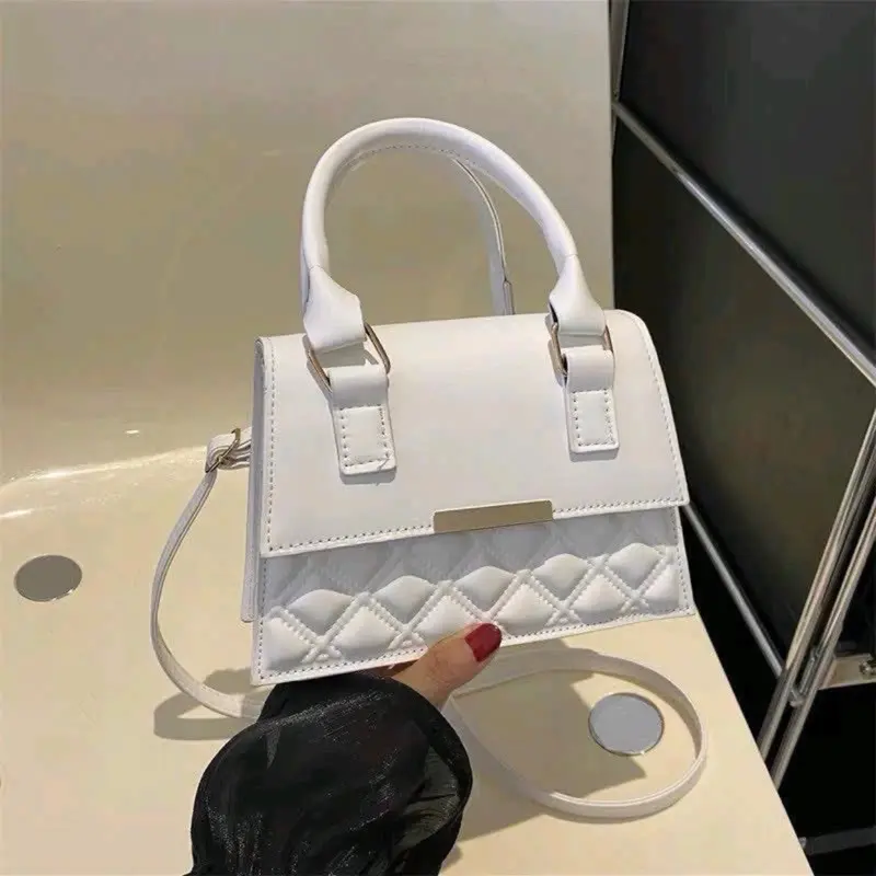 ￼Túi đeo chéo, túi xách nữ đẹp hai quai cầm tay da PU thêu chần chỉ xinh xắn thời trang Bag PK 730 Nhung 7
