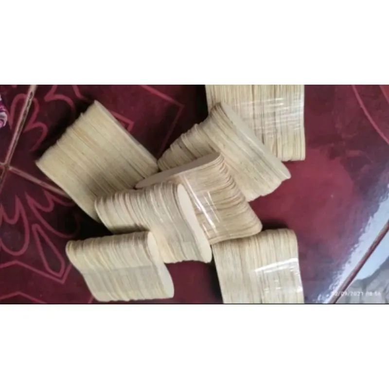 SENDOK KAYU/ SENDOK ICE CREAM/ 1 IKAT ISI 50 PCS 0
