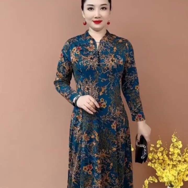 - mã 43 - 45 đến 100ki có sai mặt vừa - chất vải thun tơ hoa hàn quôc dày dặn ,mềm mịn co giãn 4 chiều không nhăn không nhàu bao giặt máy thấm hút mồ hôi và mặt rất mát Nữ Women váy trang đầm pha Dress