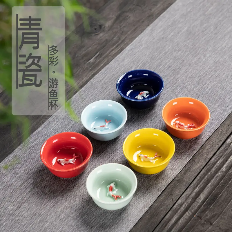 Made in China Dehua Boutique Celadon Multi-Color Fish Colorful Tea Cup Ceramic Creative Personality Master Single Cup Blue and White Porcelain Kung Fu Tea Savoring Drink Bowl Cup