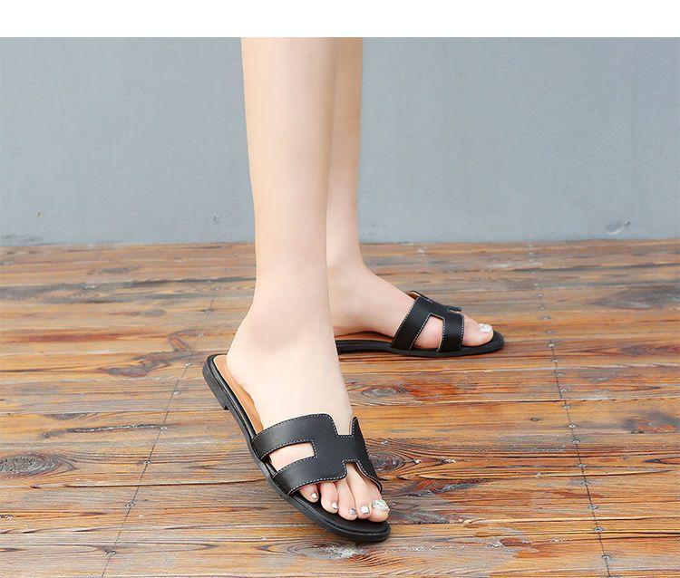 Product Introduction of Slippers, for Women, Available in Size 34 and 41, Popular on the Internet, Celebrity Fashion, Versatile, Flat Sandals, Ins Fashion, Suitable for Summer, Style H 37