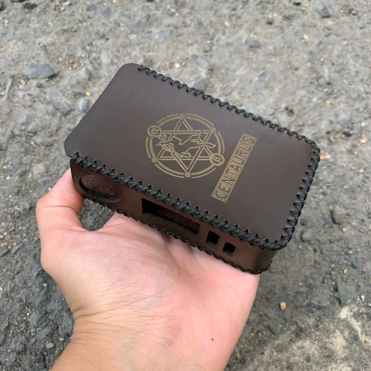 LEATHER SLEEVE CENTAURUS M200 KULIT SINTETIS COKLAT TUA