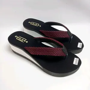 Sandal Wedges Wanita Model Jepit Rajut Anyam Terbaru Elegan Desain Modern Stylish Cocok untuk Berbagai Kesempatan