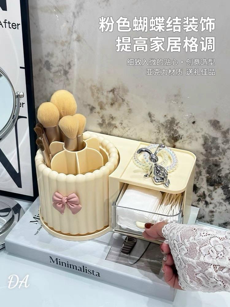 Product Introduction of [Giá Huỷ Diệt] Hộp Đựng Bút / Mỹ Phẩm Để Bàn Dạng Xoay Sáng Tạo Cho Học Sinh Giá Đỡ 2