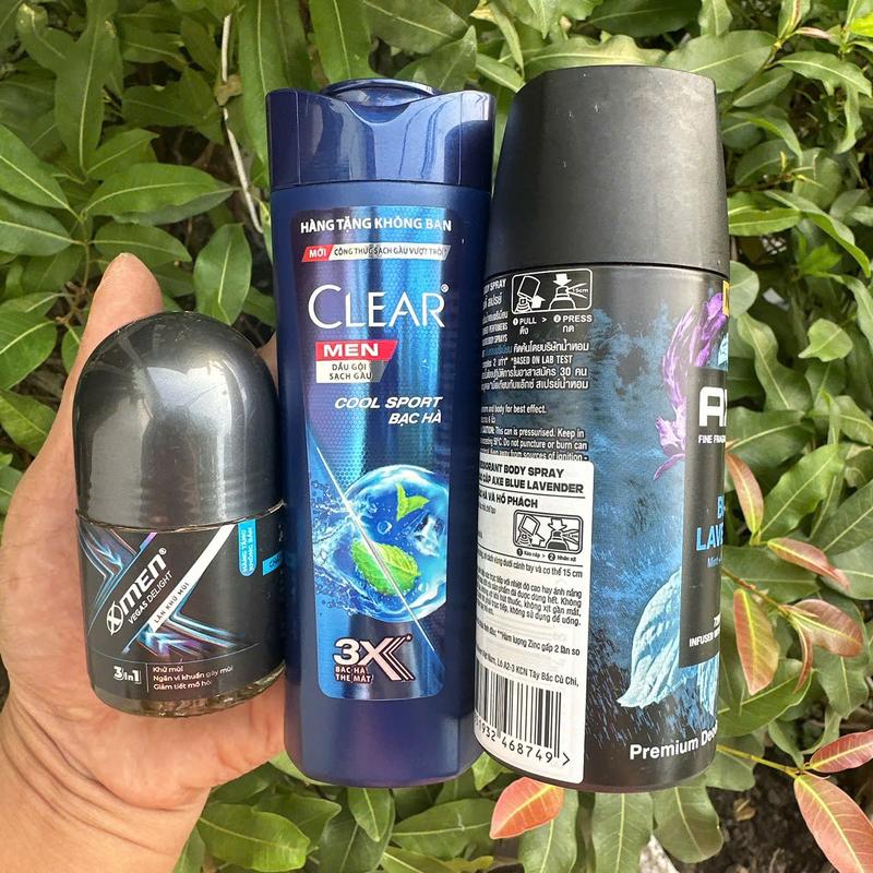 Combo 3 món tiện lợi cho nam : 1 Xịt khử mùi toàn thân 50ml + 1 Dầu gội Cl ear cho nam 70g + 1 Lăn khử mùi Xmen 25ml