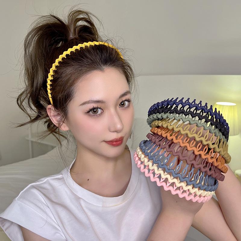 Ikat Kepala Gigi Berombak, Warna Pastel, Ikat Rambut Pencuci - TikTok ...