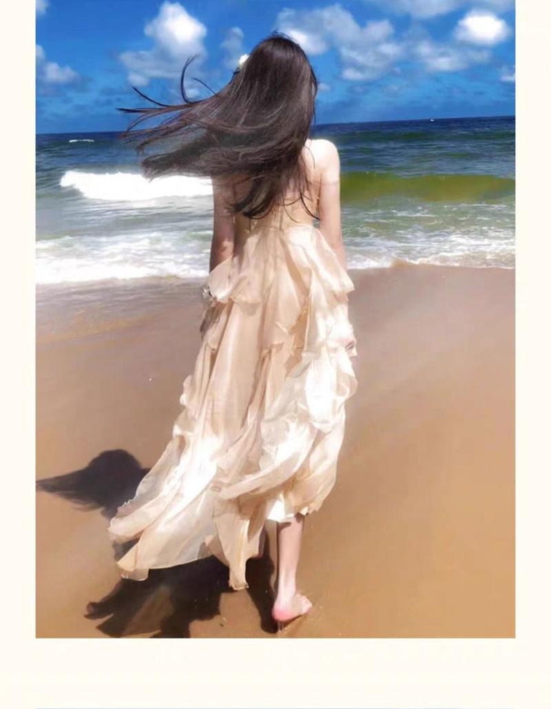 Product Introduction of 2025 French Style Beach Vacation Dress High-end Sanya Travel Outfit Super Fairy Small Stature Photo Spaghetti Strap Dress 6