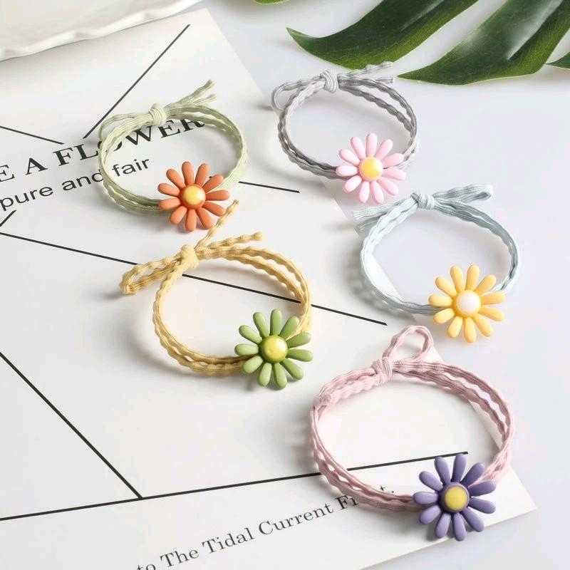 Chun buộc tóc hoa cúc nhiều màu sác hot trend 0
