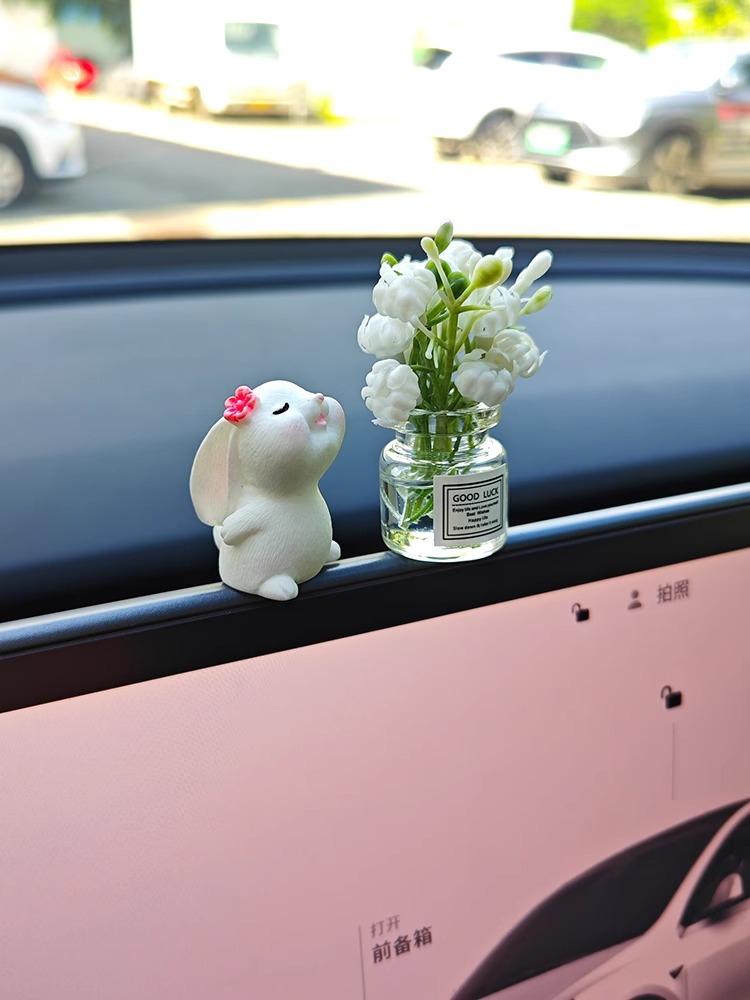 Product Introduction of Little Rabbit New Jasmine Flower Dashboard Healing Ornament Car Mini Vase Decoration Perfume Car Interior Decoration 3