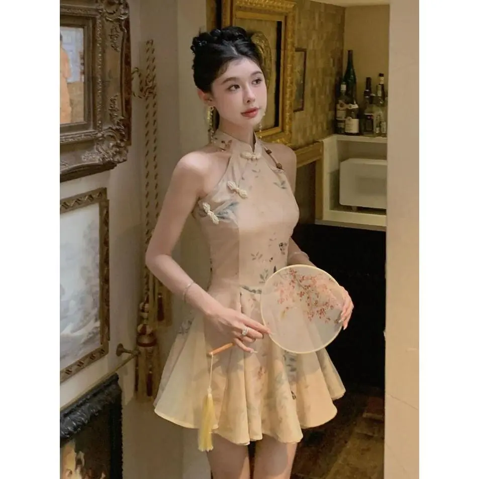 Váy Sườn Xám Cổ Điển Phong Cách Trung Quốc Mới, Cổ Yếm Cổ Điển Dành Cho Phụ Nữ, Váy Chữ A Bó Sát Eo Cao Cấp, Thích Hợp Cho Mùa Hè, Hàng Mới Về Women Dress Khuy