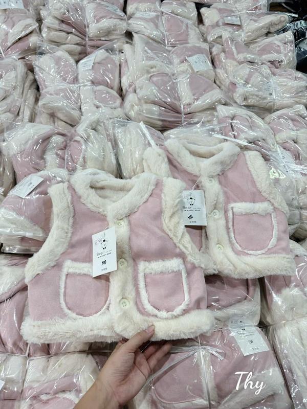  Quần áo trẻ em Áo khoác gile da lộn lót lông bé gái chất da mềm lót dày dặn cho bé 6-24kg 