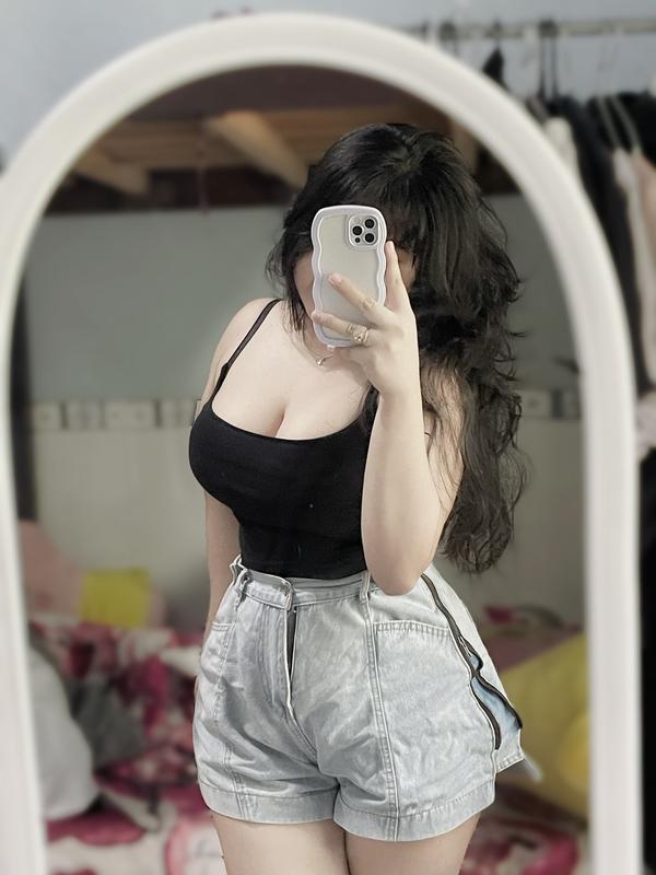 Áo 2 dây cổ chữ U chất thun gân nữ bigsize Ảnh mẫu chụp tại shop