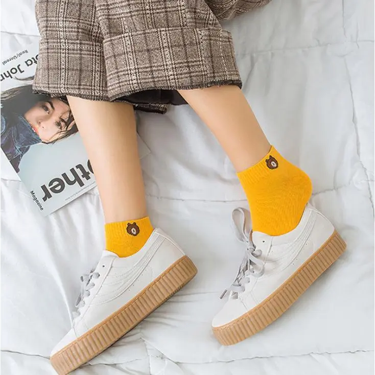 Combo 10 đôi tất nữ cổ ngắn hình gấu cute tặng kèm túi rút Jean Kem 6