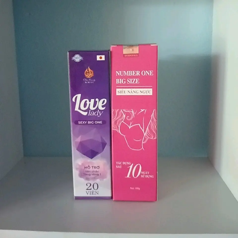 1 kem dưỡng + 1 kem love ( chính hãng )