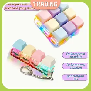 【READY】Gantungan kunci mainan ujung jari keyboard bercahaya, dapat menggantung keycaps glow-in-the-dark / liontin keyboard 4-in-1, gantungan kunci hadiah penghilang stres.