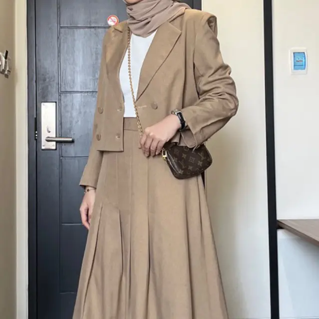 Hi.PRIMA Ava Cropped Blazer Cotton Eve Formal Wanita 8
