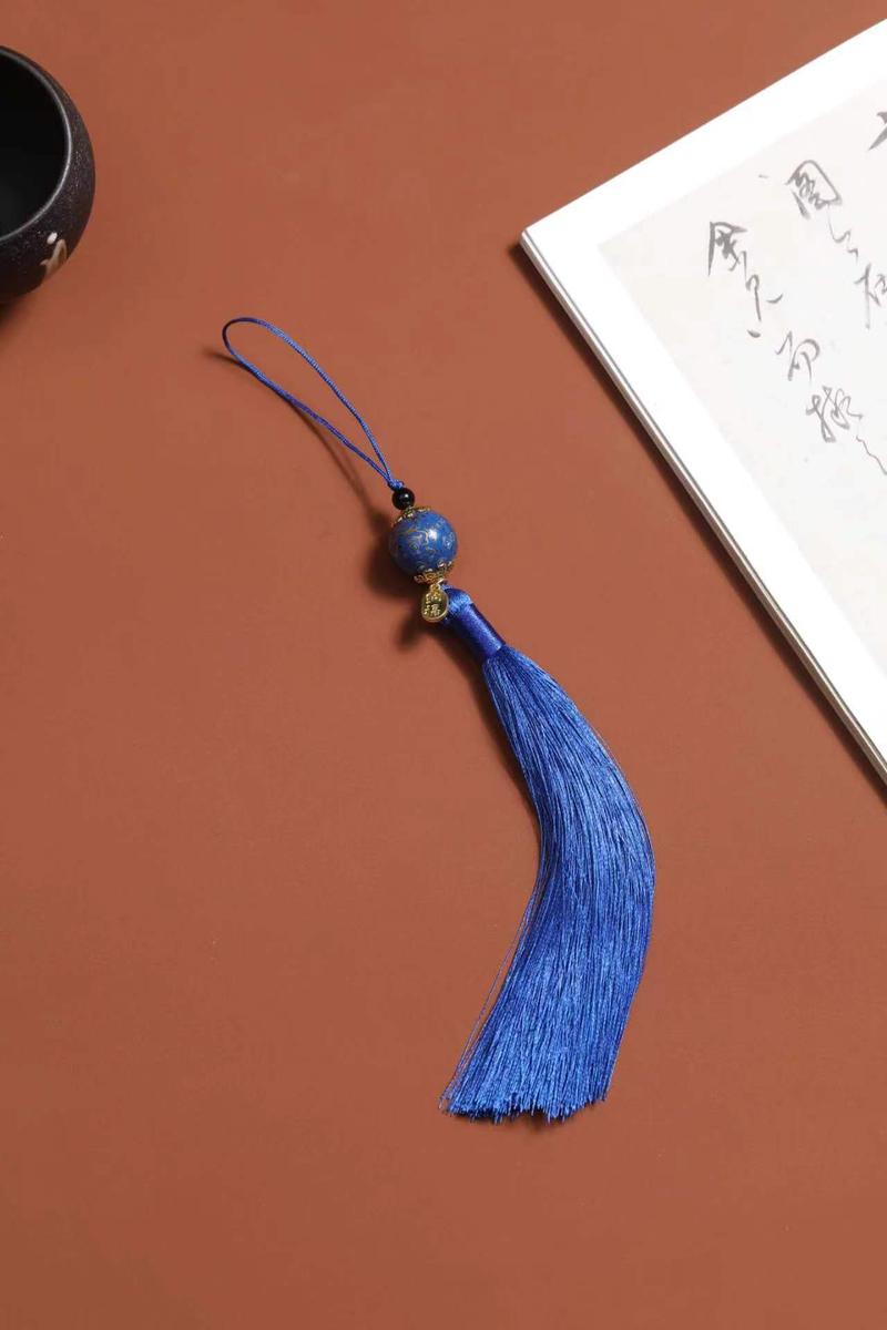 Product Introduction of Large Lacquer Tassel Pendant Phone Chain Lacquer Car Hanging Lacquer DIY Pendant New Chinese Style National Style Pendant 1