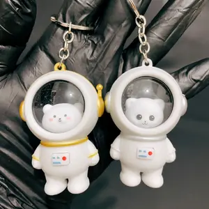 018 Gantungan Kunci Astronot Lucu Keychain With Night Lamp Multifungsi