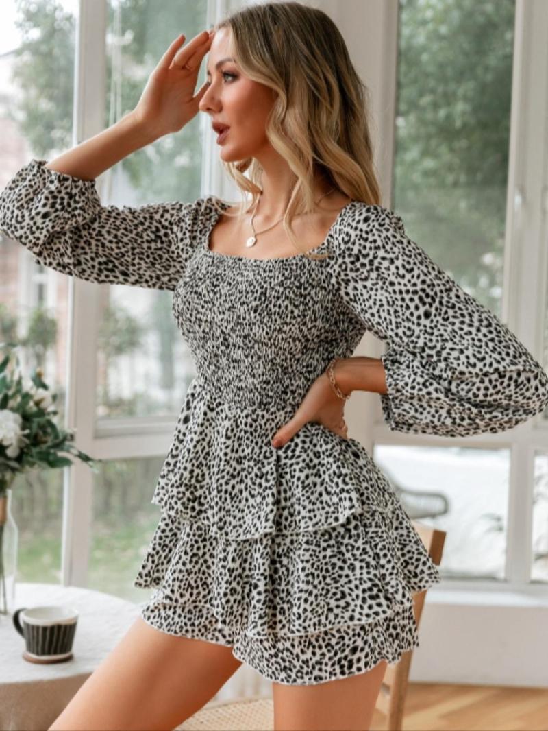 Product Introduction of Women's Leopard Print Long Sleeve Romper, Casual Fashion Square Neck Romper for Daily Outdoor Wear, Ladies Clothes for All Seasons 7