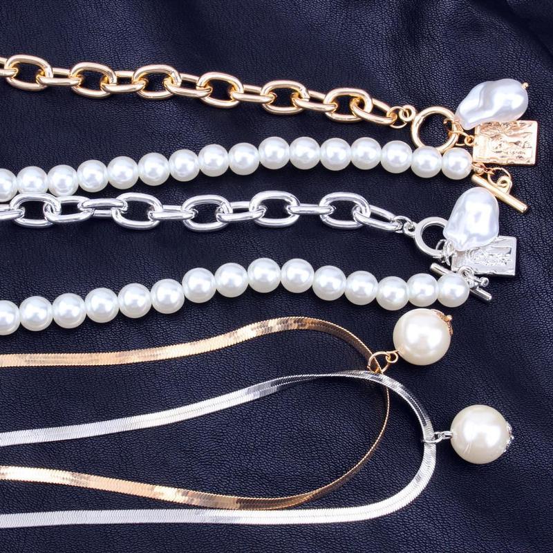 Product Introduction of [Hot Sale] European and American Fashion Pendant Retro New Copper Snake Chain Necklace Baroque Pearl Pendant Square Necklace Set 1